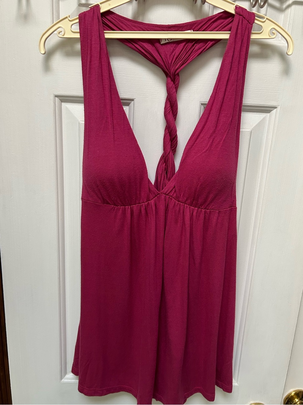 Gorgeous Braided Back Magenta Sleeveless Top, w/light padding. Plunging front.
